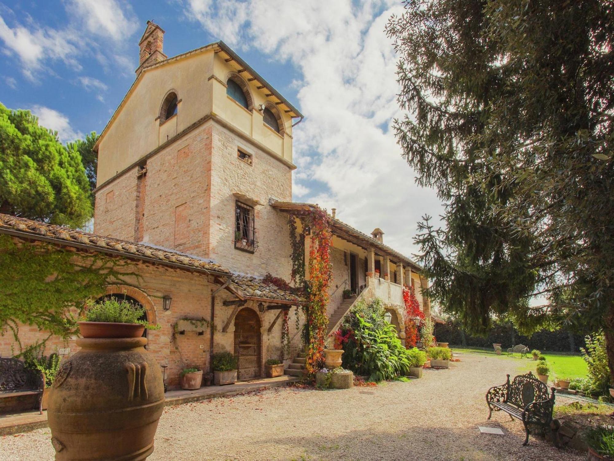 Farmhouse In Marsciano With Vineyards Olive Groves Экстерьер фото